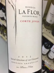 Pulenta Estate La Flor Corte Joven 2019