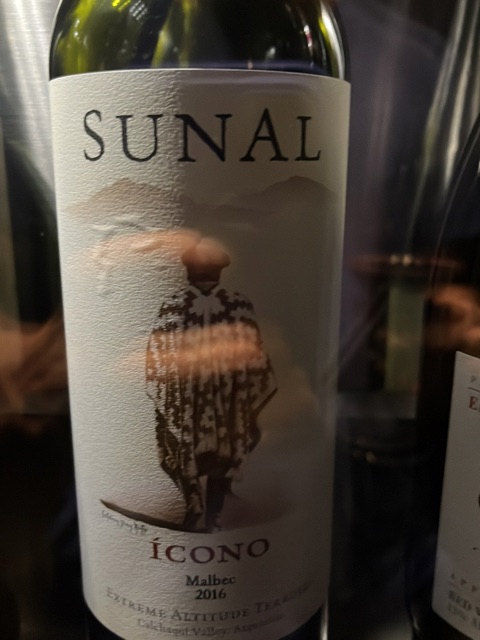 Sunal Ícono Malbec 2017