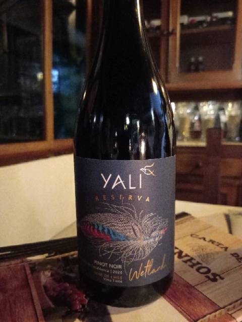 Yali Wetland Reserva Pinot Noir