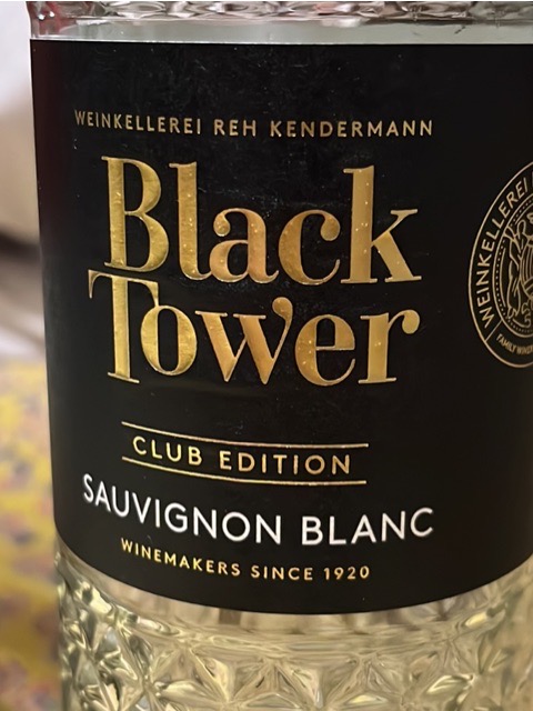 Black Tower Club Edition Sauvignon Blanc